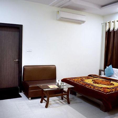 Satna Hotel Rk Residency المظهر الخارجي الصورة