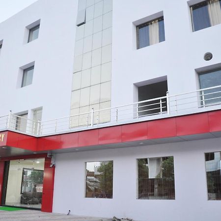 Satna Hotel Rk Residency المظهر الخارجي الصورة