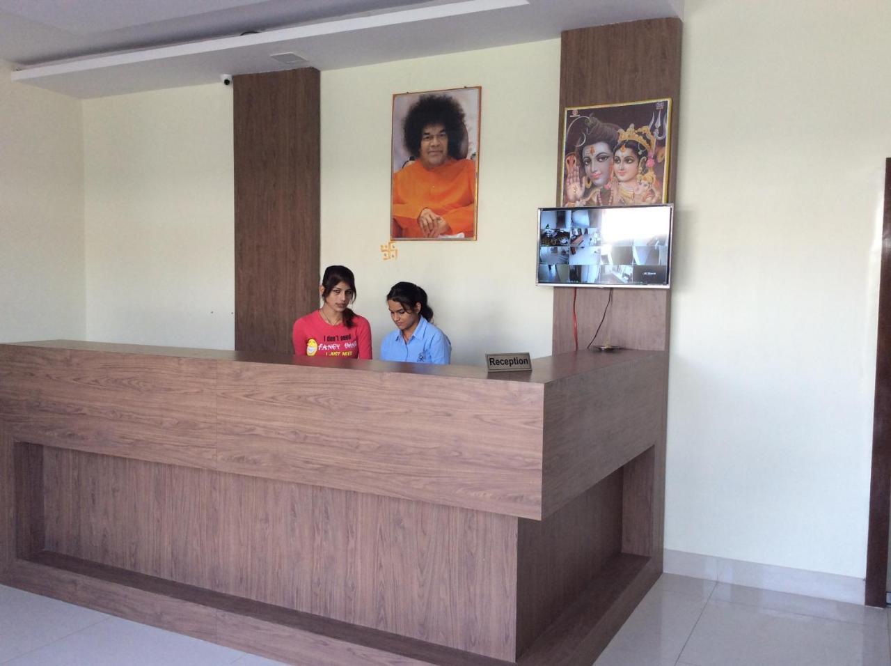 Satna Hotel Rk Residency المظهر الخارجي الصورة